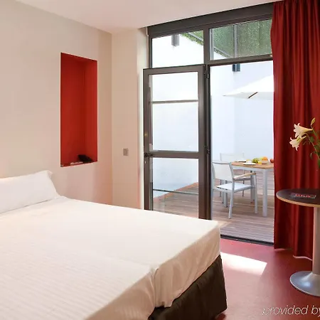 Ciutat Vella Hotel 3*