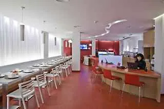 سيوتات فيا فندق 3*