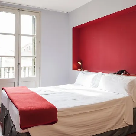 シウタット ヴェリャ ホテル 3*