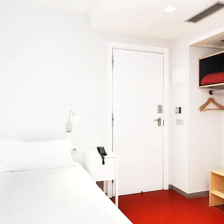 シウタット ヴェリャ 3*