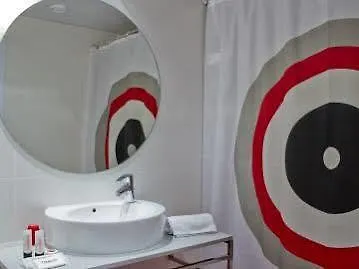 ホテル シウタット ヴェリャ 3*