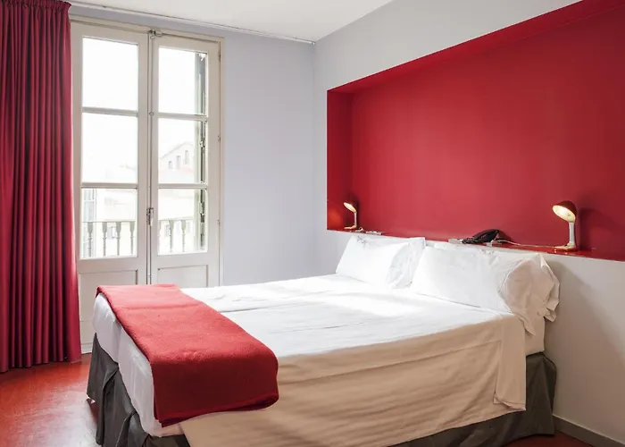 Ciutat Vella Hotel 3*