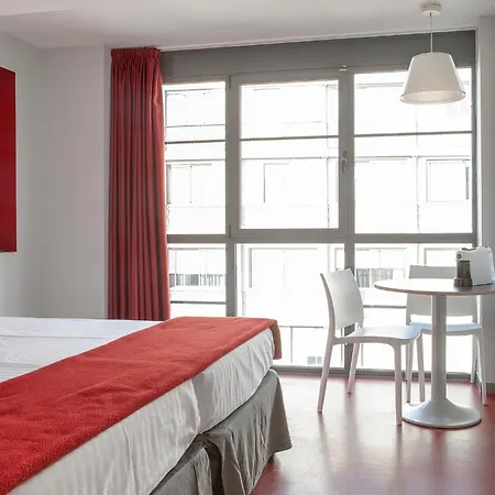 Ciutat Vella 3*