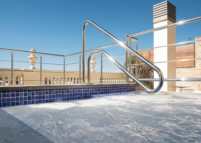 Ciutat Vella Hotel 3*
