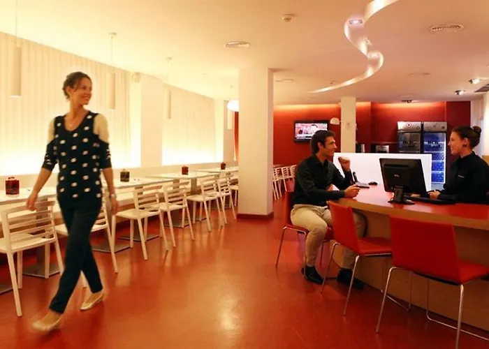Ciutat Vella Hotel 3*